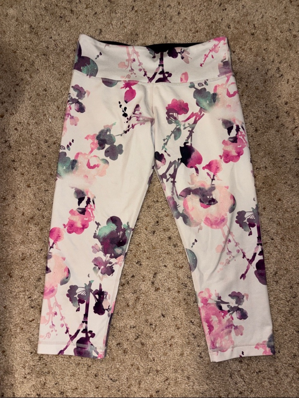 Lululemon Wunder Under Floral Blurred Cropped Leggings Size 6